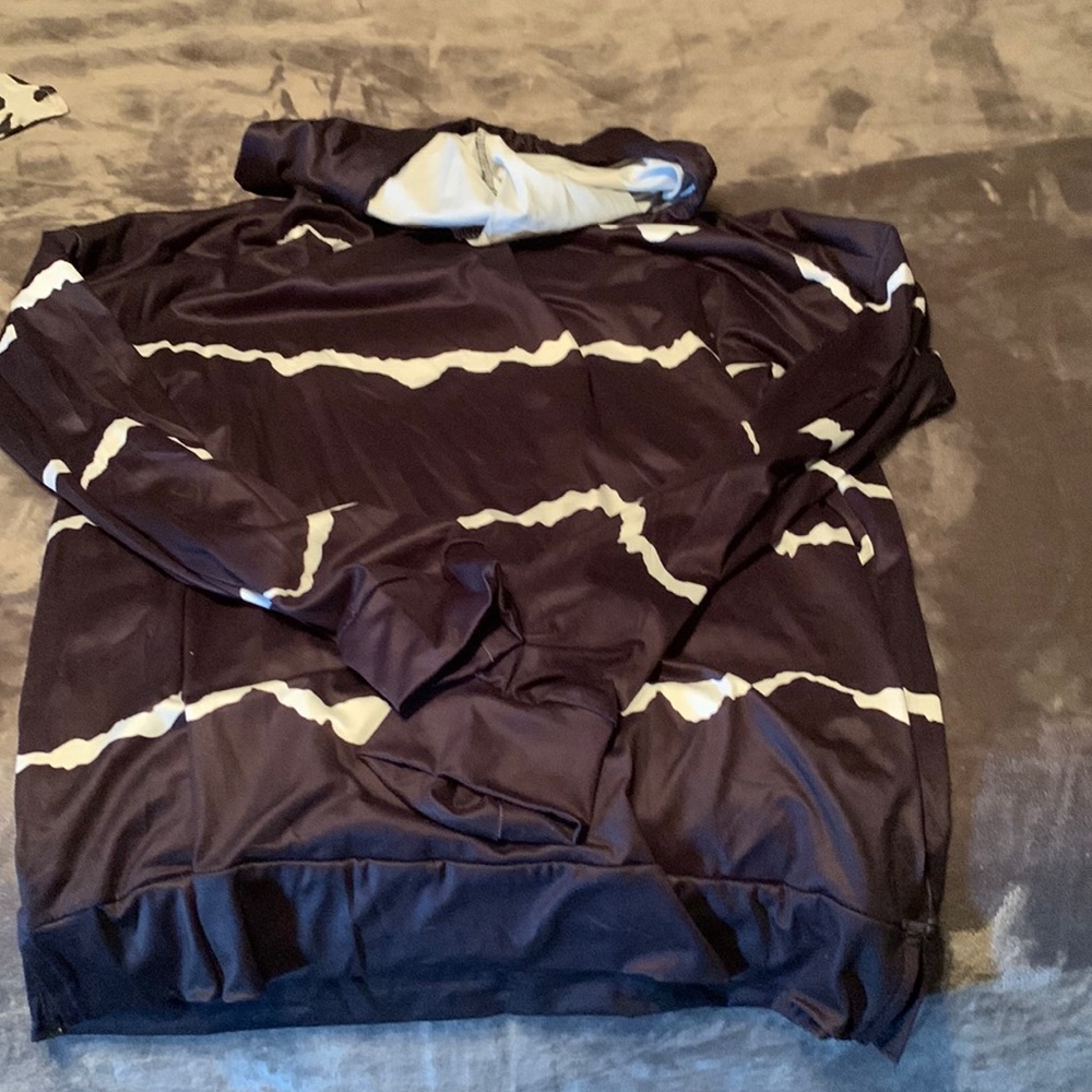 Super soft silky long sleeve hooded shirt